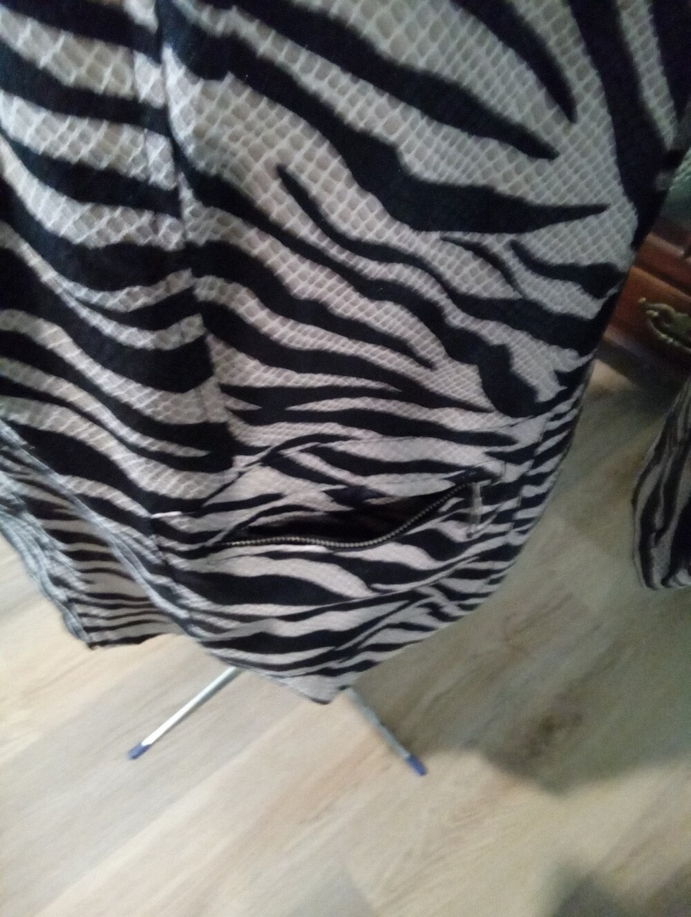 Kim Roger's Plus Size 2X Zebra Print Blazer - Picture 6 of 9